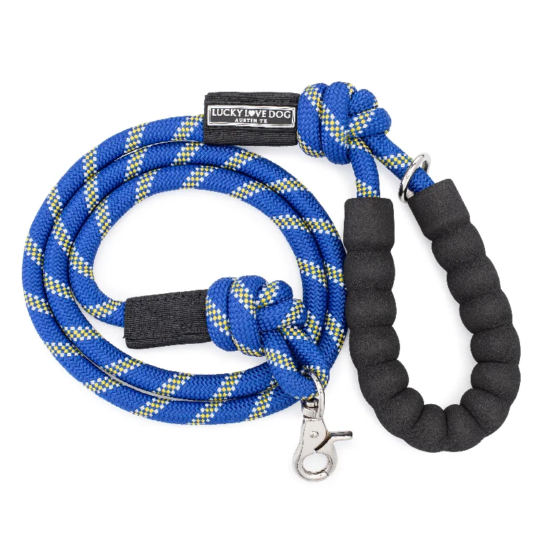 soft-sided dog crate travel-The Austin Rope Leash